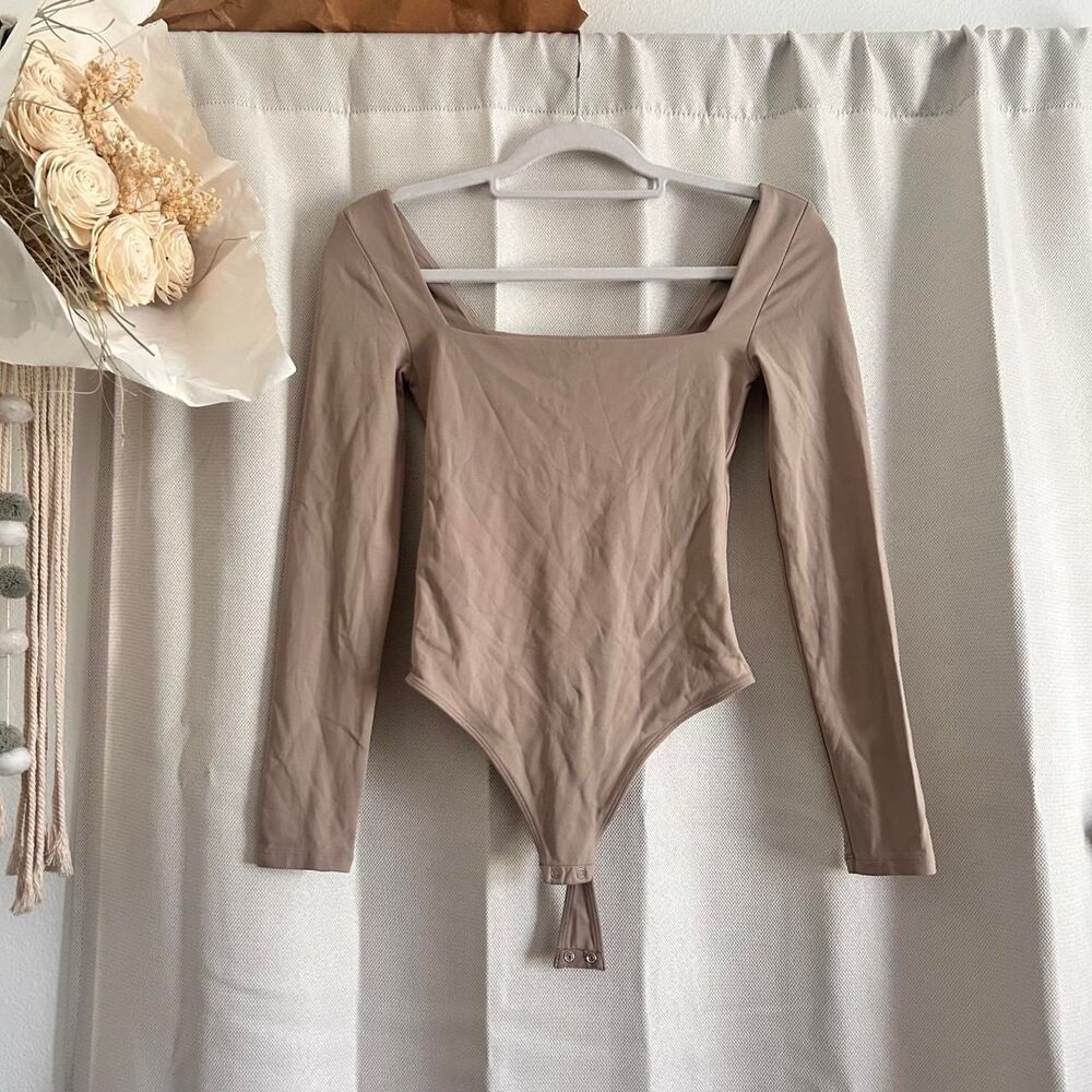 Aritzia square neckline Beige Long Sleeve Bodysuit | Clean Girl Minimalist